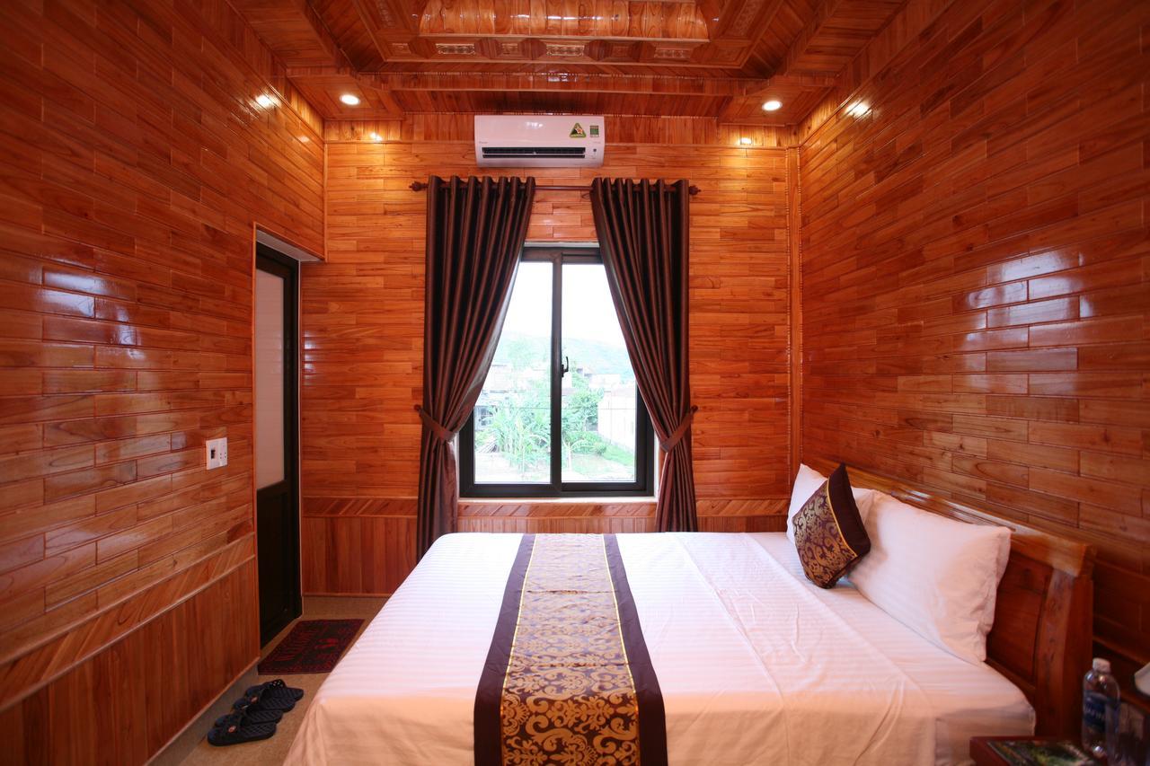 Sky Hotel Phong Nha Exterior foto