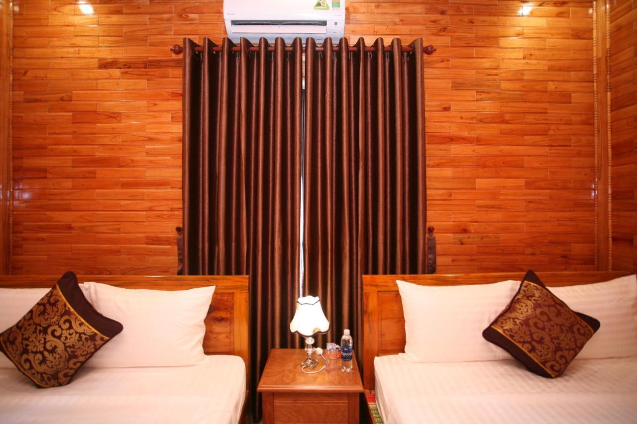 Sky Hotel Phong Nha Exterior foto