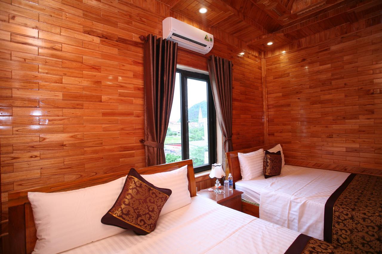 Sky Hotel Phong Nha Exterior foto