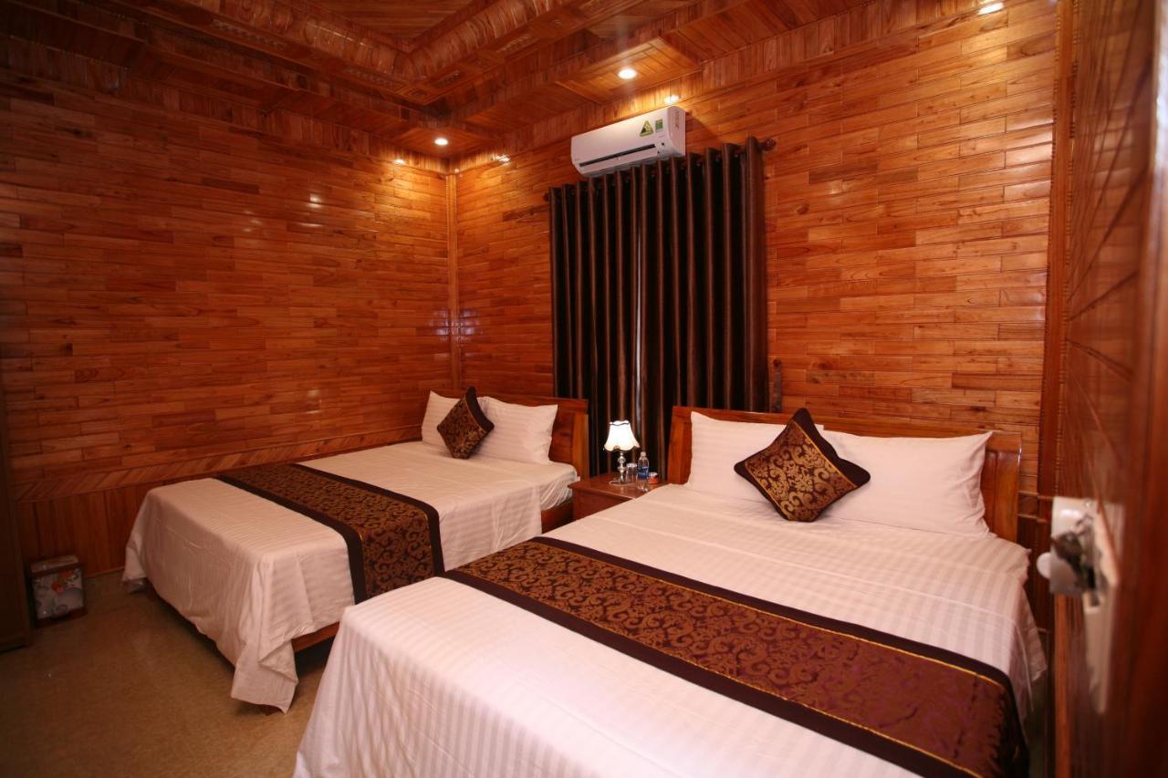 Sky Hotel Phong Nha Exterior foto